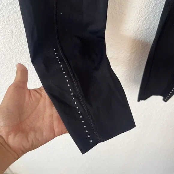 Lululemon Leggings Sz 6 Fast Free 7/8 Tight II Nulux 25" Black Reflective W5BJGS - Picture 2 of 9